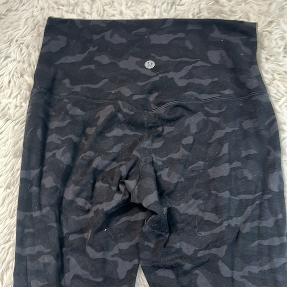 Lululemon Align Crop *21" Sequoia Camo Print Deep Coal Black - Picture 4 of 6